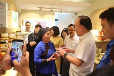 Khai mạc 'Lạng Sơn Corner', quảng bá đặc sản xứ Lạng tại Hà Nội