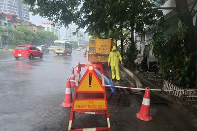 Hà Nội: 10 dự án chống ngập phát huy hiệu quả, các điểm ngập rút nước nhanh hơn
