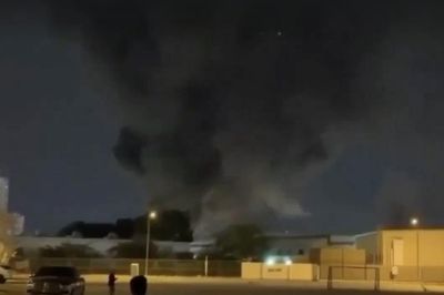 Iran dùng UAV báo thù cho Tướng không quân, bầu trời Bahrain cuồn cuộn khói đen