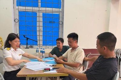 Nhiều hộ kinh doanh chưa thông báo doanh thu, Cục Thuế phát công điện chỉ đạo