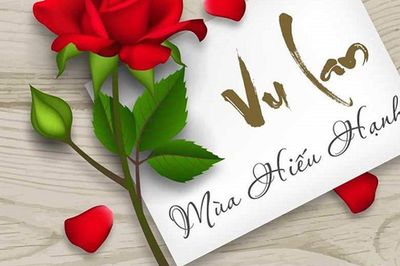 Tại sao mùa Vu Lan lại cài hoa hồng ngực áo?