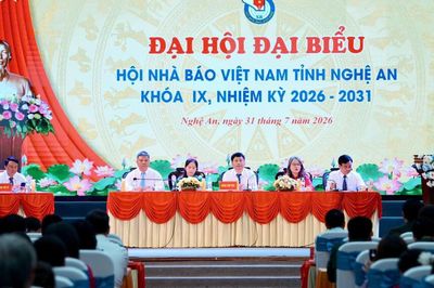 Ông Trần Minh Ngọc tiếp tục giữ chức Chủ tịch Hội Nhà báo Việt Nam tỉnh Nghệ An khóa IX