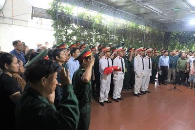 Trở về với đất mẹ của liệt sĩ sau 54 năm nằm lại chiến trường