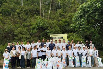 Lan tỏa phong trào 'Green Weekend', chung tay giữ xanh bán đảo Sơn Trà