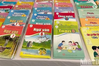 Bảo đảm các điều kiện triển khai thống nhất một bộ sách giáo khoa