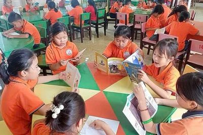Hơn 200.000 học sinh Nghệ An sẽ được ưu tiên sử dụng sách giáo khoa miễn phí trong năm học mới
