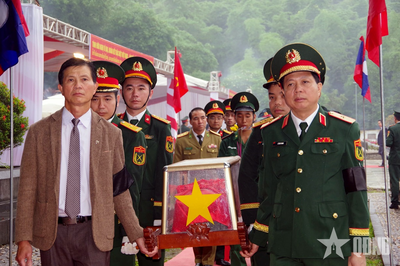 Thiếu tướng Lê Văn Trung, Phó chính ủy Quân khu 4: Mệnh lệnh từ trái tim