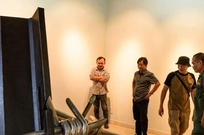 Triển lãm 'Vượt qua' - Hành trình chuyển hóa từ ký ức đến hy vọng