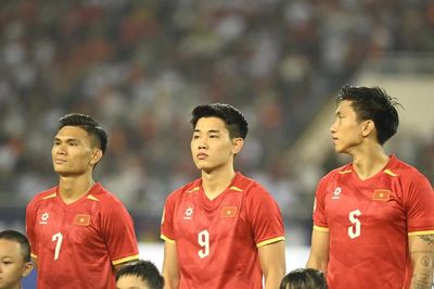 Đình Bắc thừa nhận thi đấu không tốt trận gặp Singapore