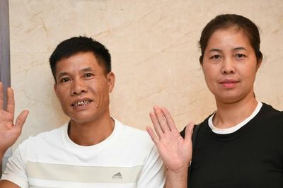 Vượt gần 2.000 km đưa con gái đến Sơ khảo Hoa hậu Việt Nam