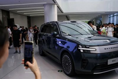 SUV 7 chỗ chạy điện của Xiaomi đi được hơn 1.700 km