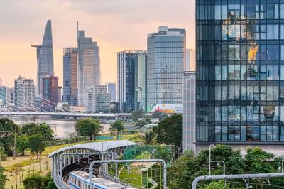 Căn hộ trung tâm TPHCM khan hàng, giá tiến sát 1 tỷ đồng/m2