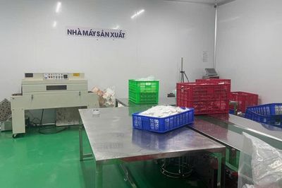 Truy tố bà chủ sản xuất, buôn bán hơn 10.000 hũ kem trộn gắn mác hàng ngoại