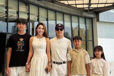 Ưng Hoàng Phúc chia sẻ ảnh con chung con riêng không khoảng cách