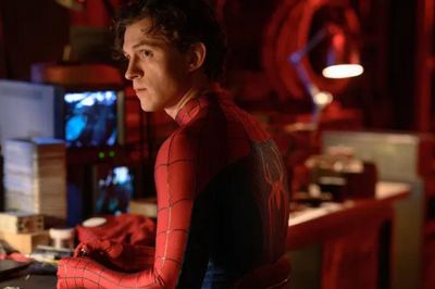 Cảnh hậu credit Spider-Man hé lộ tương lai của Tom Holland trong MCU