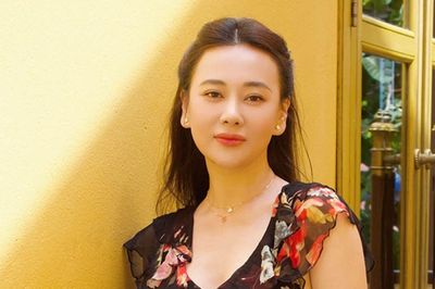 Phương Oanh bị 'bắt bài'