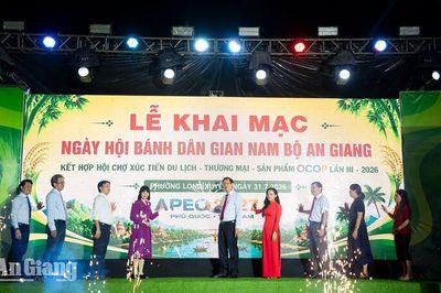 Khai mạc Ngày hội Bánh dân gian Nam Bộ - An Giang
