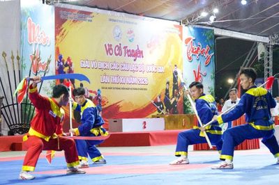 Tinh hoa quyền thuật tỏa sáng giữa lòng phố biển