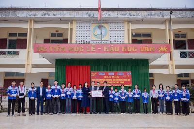 Hơn 200 nghìn học sinh Nghệ An được miễn phí sử dụng sách giáo khoa