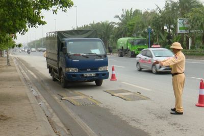 Tăng cường giải pháp chấn chỉnh hoạt động của xe tải