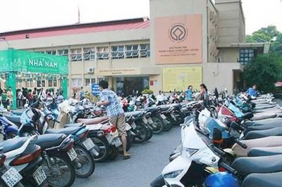 Phường Ba Đình triển khai mô hình bãi đỗ xe lưỡng dụng
