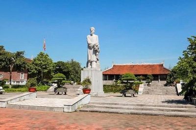 Các cơ sở giáo dục tuyên truyền kỷ niệm 300 năm Ngày sinh danh nhân văn hóa Lê Quý Đôn
