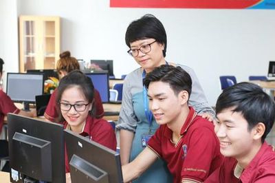 Mùa tuyển sinh năm 2026: Đào tạo công nghệ theo xu hướng liên ngành