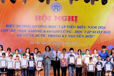 Hà Nội biểu dương 250 gương học tập tiêu biểu