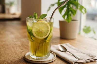 4 lợi ích khi uống trà xanh với chanh