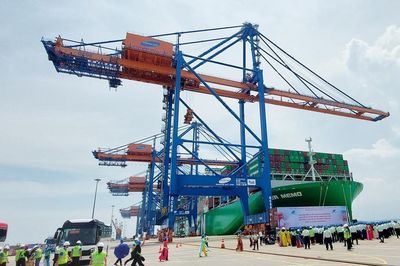 TPHCM hướng tới đưa logistics trở thành ngành dịch vụ mũi nhọn, đóng góp 10% GRDP