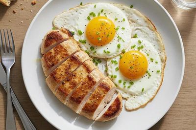 Nghiên cứu mới chỉ ra mặt trái của quan niệm 'ăn càng nhiều đạm, càng sống khỏe'