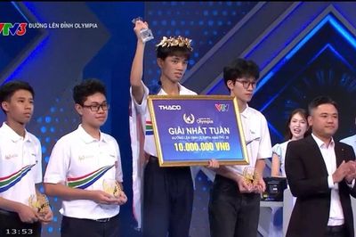 Nam sinh Hà Nội giành vòng nguyệt quế Tuần Olympia với màn về đích xuất sắc