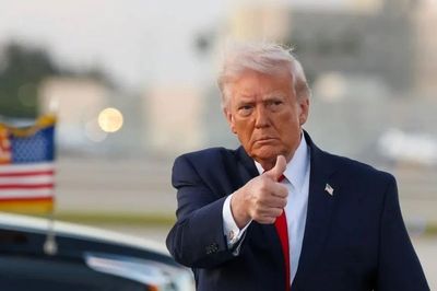 Ông Trump đổi quyết định phút chót, hoãn chiến dịch tấn công 'lớn chưa từng thấy' vào Iran