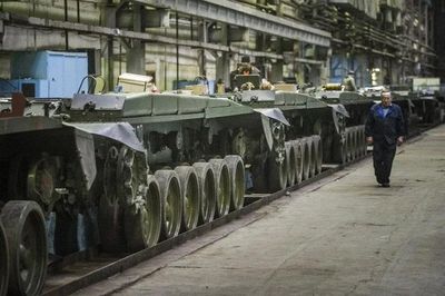 Lợi nhuận ròng đối với tập đoàn quốc phòng lớn nhất Nga giảm mạnh