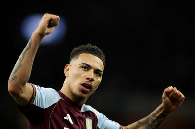 Nghịch lý Premier League: Càng giàu, càng lỗ