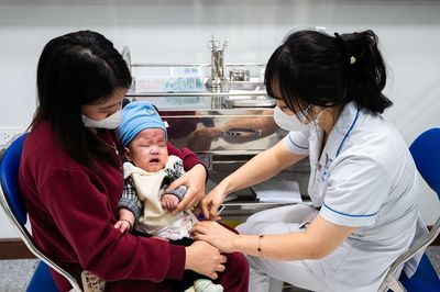 Các loại vaccine và lịch tiêm cho trẻ dưới 12 tháng tuổi
