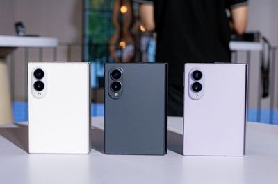 Cách khởi động Galaxy Z Fold 8 nhanh chóng, hiệu quả