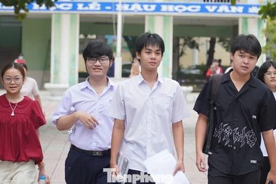 Khác mục tiêu không đồng nghĩa cần hai kỳ thi độc lập