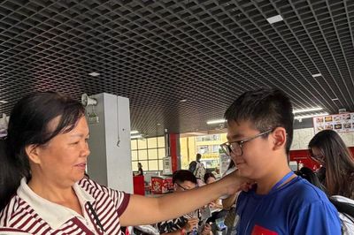 Học sinh dậy từ 3 giờ sáng đi thi Chung kết Quốc tế AIMO 2026