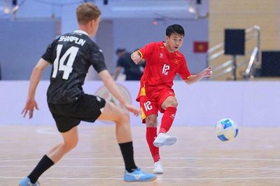 Futsal Việt Nam thắng đậm New Zealand, nối dài chuỗi ấn tượng tại Thái Lan