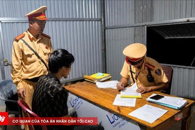 CSGT xuyên đêm test ma túy tài xế container chở sầu riêng