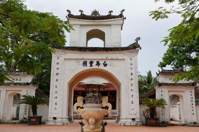 Ngôi đền linh thiêng bậc nhất xứ Nghệ lưu giữ hơn 100 đạo sắc phong