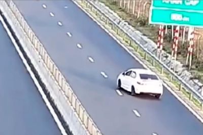 Camera ghi lại cảnh nữ tài xế lùi xe trên cao tốc Vĩnh Hảo - Phan Thiết