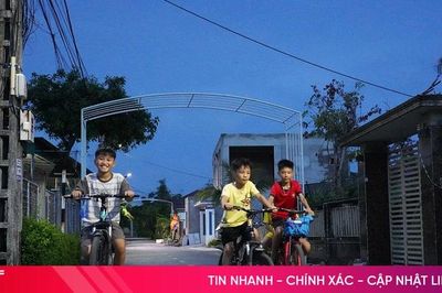 Thắp sáng những tuyến đường nông thôn