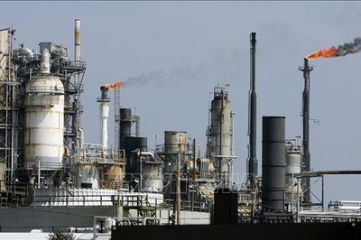 OPEC+ dự kiến tiếp tục nâng hạn ngạch khai thác dầu trong tháng 9