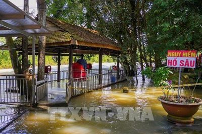 Cận cảnh không gian thoát lũ hồ Dầu Tiếng bị lấn chiếm