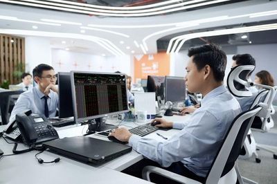VFS: VN-Index về vùng định giá hấp dẫn, cơ hội tích lũy cổ phiếu dần xuất hiện