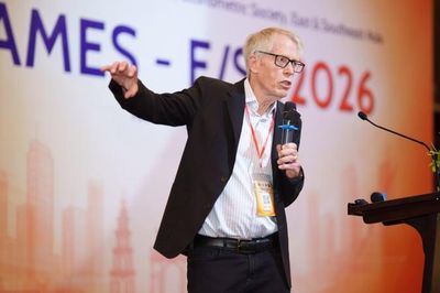 Cách tiếp cận mới với bất định của chủ nhân giải Nobel kinh tế