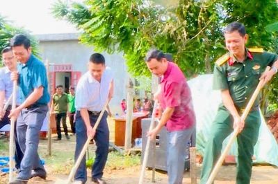 Khởi công xây dựng Nhà Đại đoàn kết cho hộ nghèo xã Chư A Thai