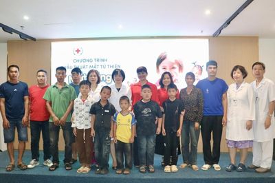 Phẫu thuật mắt miễn phí cho trẻ có hoàn cảnh khó khăn